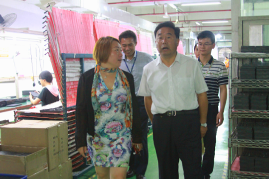 甘肃省武山县领导莅临多宝电竞参观考察