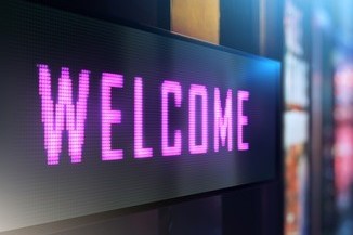 LED显示屏作为婚礼舞台大屏有哪些优点？