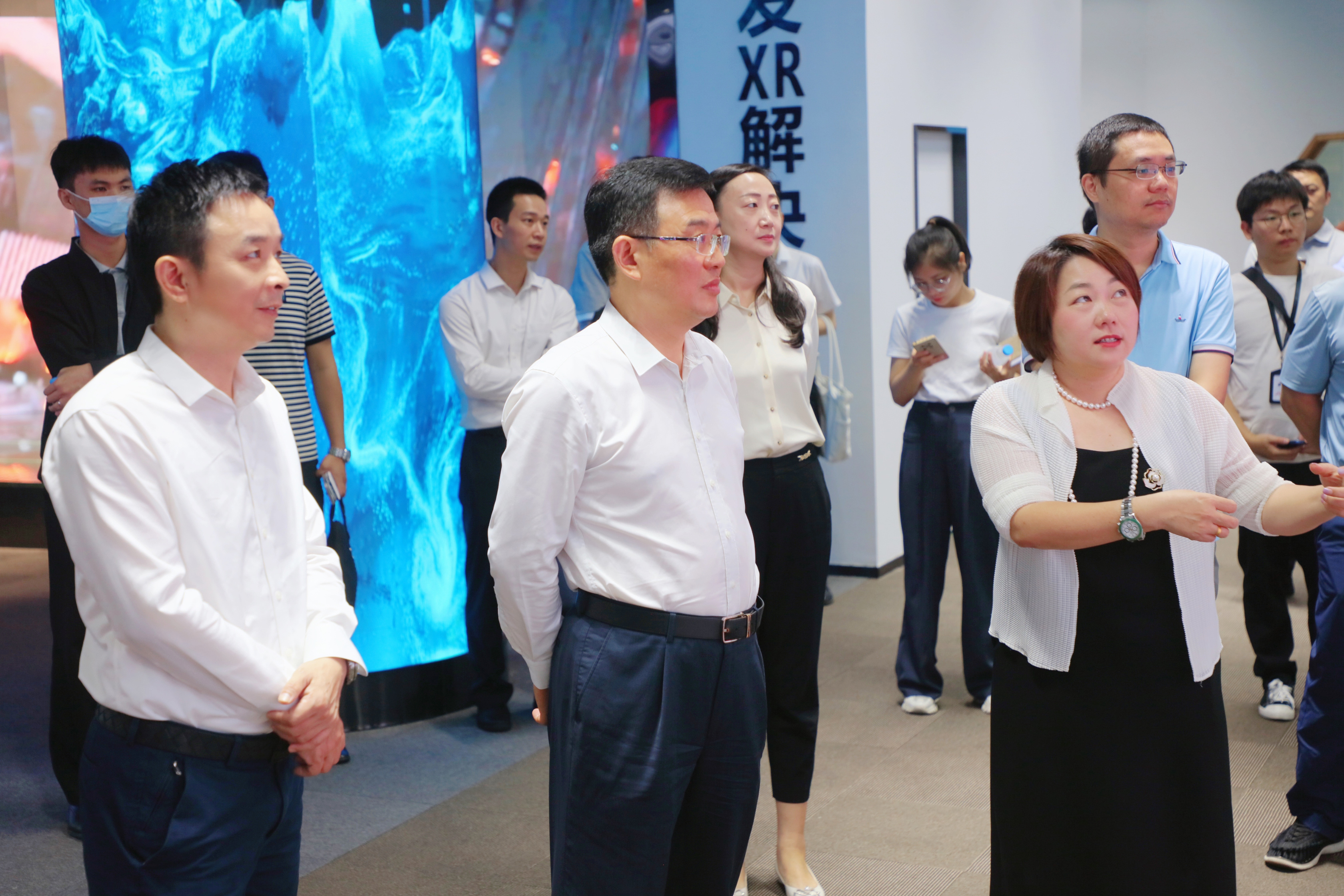 LED显示屏 LED显示屏